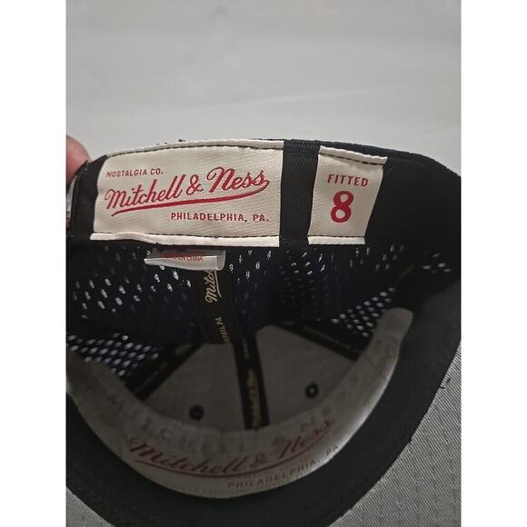 New York Yankees Logo Mitchell & Ness MLB Blue Cooperstown Fitted Hat Size 8 - Picture 10 of 11